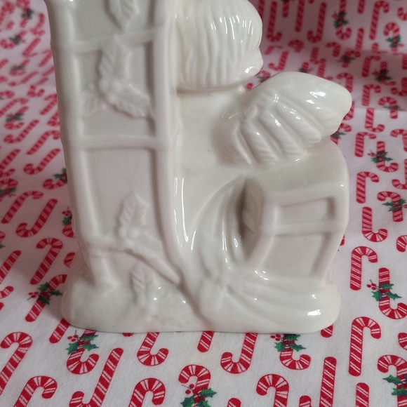 Holiday White Porcelain Gold Gilded Candle Holders JOY Angels Cherubs. - Picture 3 of 9